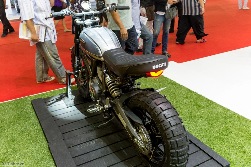 Ducati scramber độ retro tại bangkok motor show 2015