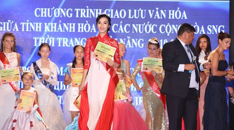 Duy linh đoạt giải tại cuộc thi model and talent