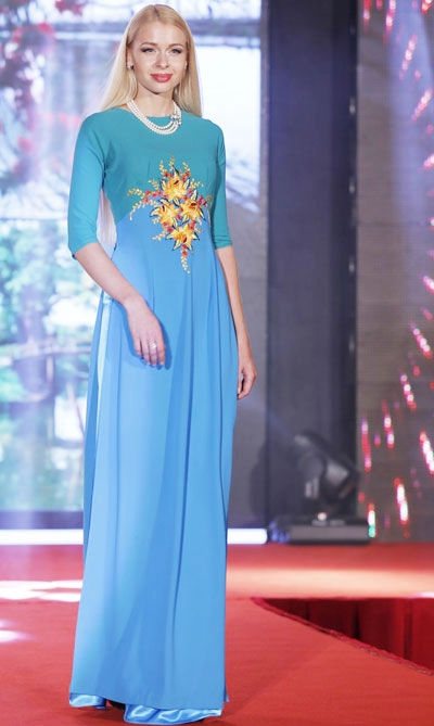 Duy linh đoạt giải tại cuộc thi model and talent