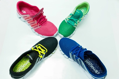 Giày chạy bộ adidas crazycool