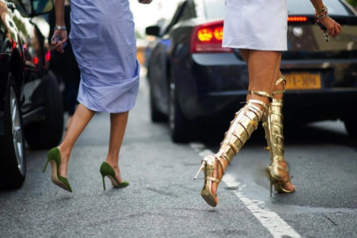 Giày streetstyle ấn tượng ở tuần thời trang 2014 2