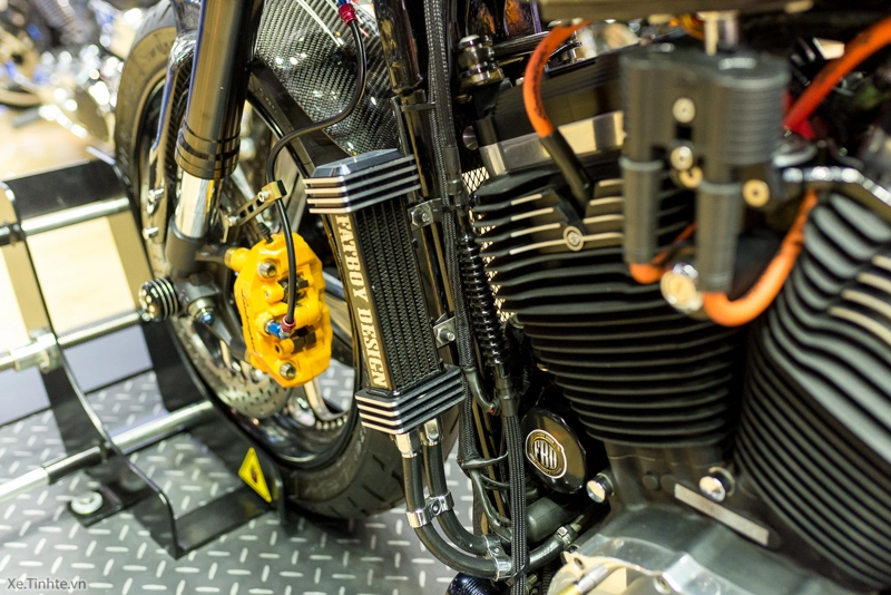 Harley-davidson 48 độ cafe racer tại bangkok motor show 2015