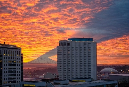 Hiện tượng in bóng kỳ lạ ở núi rainier