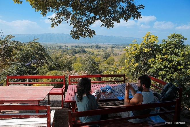 Hồ inle - nơi đánh cá bằng chân và trồng cây trên nước