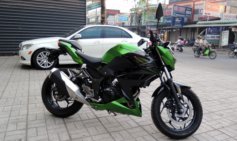 Kawasaki z300 đầu tiên giá 149 triệu đồng tại việt nam