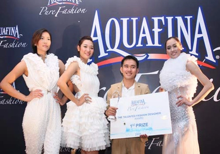 Khởi động aquafina pure fashion 2010
