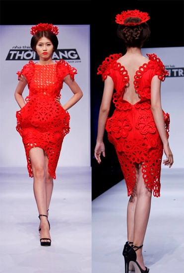 Một số thiết kế khác của lý giám tiền tại project runway