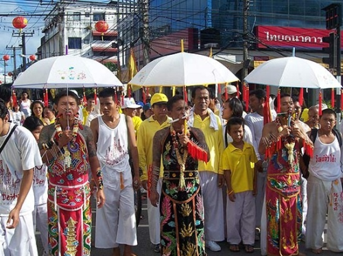 Nét độc đáo trong lễ hội chay phuket