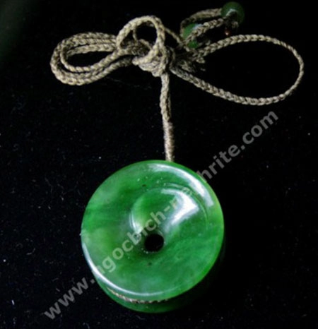 Ngọc bích nephrite giảm 10