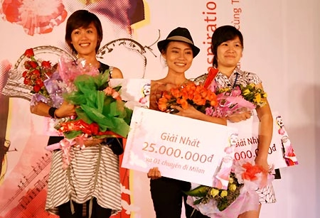 Ngọc uyên đoạt giải sáng tạo trang phục lót 2009