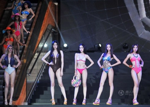 Người mẫu trung quốc đăng quang asia super model contest