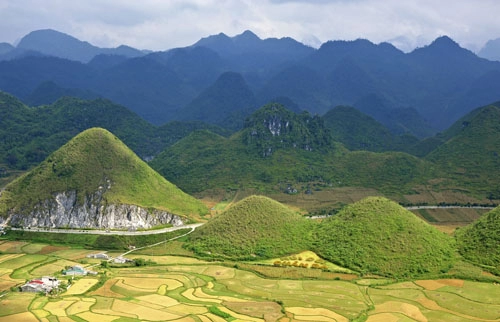 Nhiều tour thưởng ngoạn mùa thu giá tốt