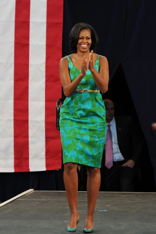 Những bộ váy chinh phục cử tri của bà obama