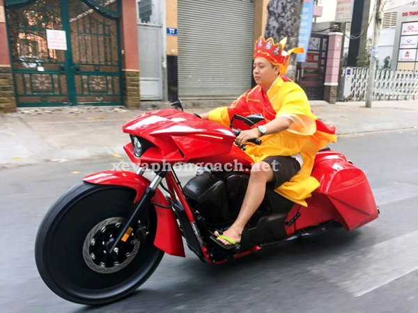 Những hình ảnh không thể đỡ nổi bên chiếc xe pkl của biker việt