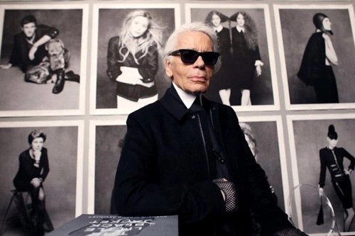 Những quyết định có tầm ảnh hưởng của karl lagerfeld