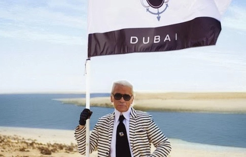 Những quyết định có tầm ảnh hưởng của karl lagerfeld