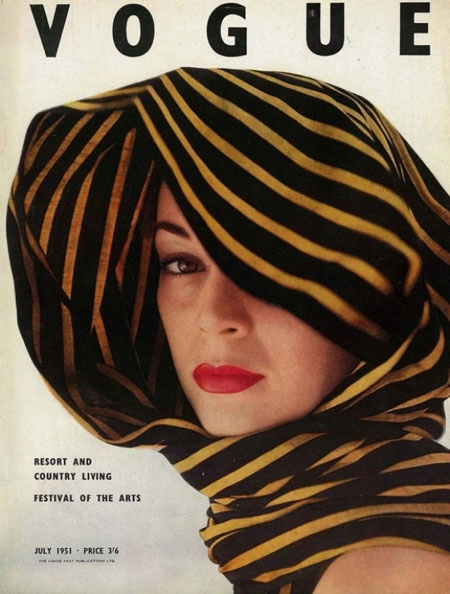 Những trang bìa tạp chí thời trang đẹp mê hồn thập niên 1950 2