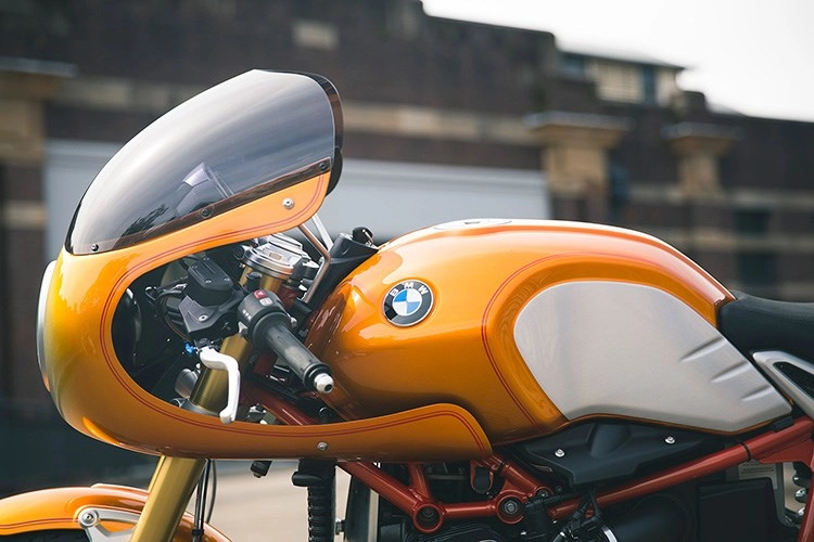 pkl bmw r nine t nổi bật với bản độ xe đua cafe racer cổ điển