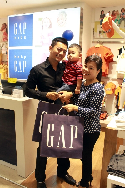 sao dự khai trương cửa hàng thứ 3 của gap