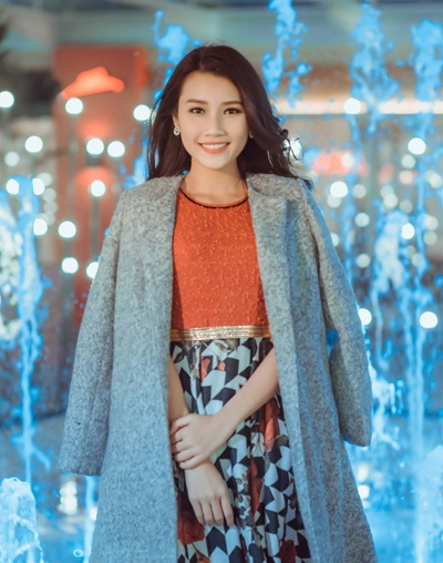 Sao việt đọ street style giáng sinh