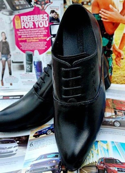 Smart shoes ra mắt bộ sưu tập giày cưới 2011