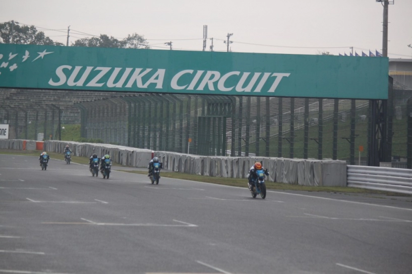 Suzuka circuit tay đua việt nam dành chiến thắng thuyết phục trước vđv sri lanka