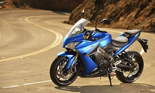  suzuki gsx-s1000 2016 có giá từ 13300 usd 