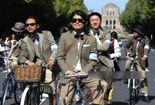 Thời trang sành điệu của các quý ông ở tokyo tiếp