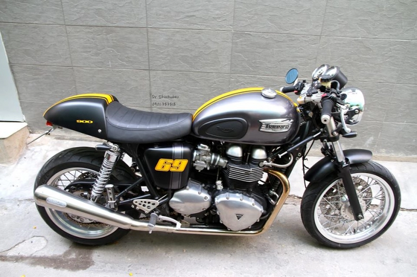 Triumph thruxton 900 phong cách cafe racer cực chất