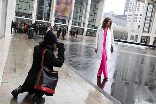 Trung tâm new york fashion week thất sủng vì nhốn nháo