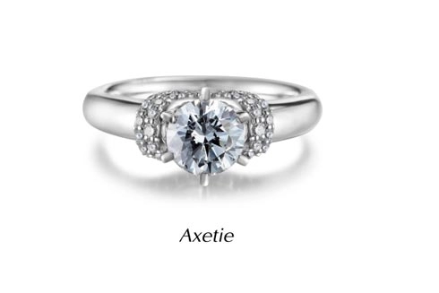 Unique tư vấn mua kim cương cho mùa cưới