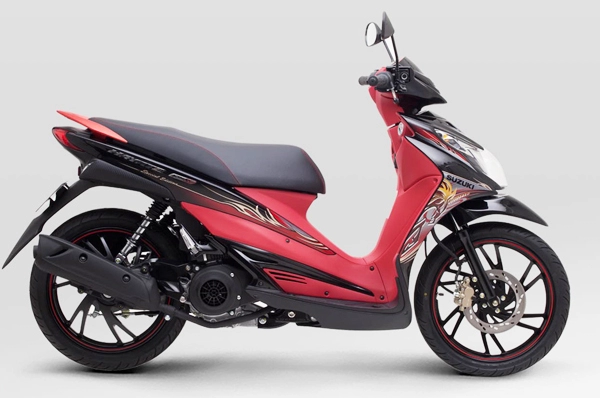 Ưu nhược điểm giữa hayate ss và nouvo sx 2013