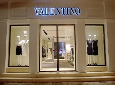 Valentino khai trương đại lý độc quyền tại hà nội