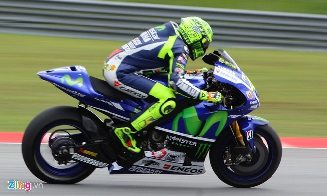 Valentino rossi chạy thử m1 2015 ở trường đua sepang