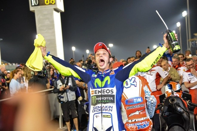 Valentino rossi về nhất chặng 1 mở đầu mùa giải motogp 2015