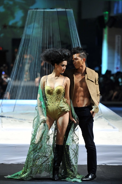 Vedette phiêu linh cùng đẹp fashion show 9