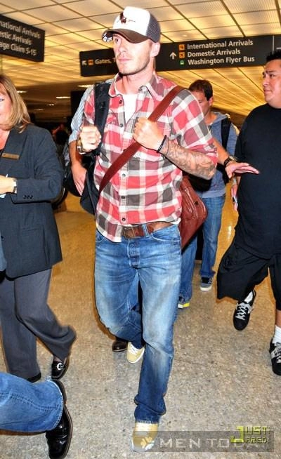 12 khoảnh khắc thời trang của david beckham
