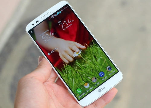 5 smartphone màn hình đẹp nhất 2013