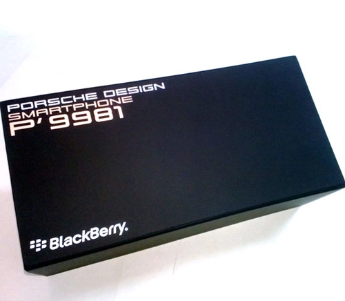 Ảnh đập hộp blackberry porsche design p9981 chính hãng