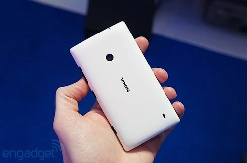 Ảnh điện thoại windows phone 8 rẻ nhất của nokia