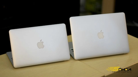 anh em macbook air 2010 đọ dáng