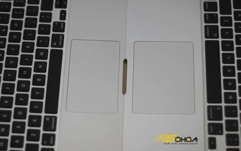 anh em macbook air 2010 đọ dáng