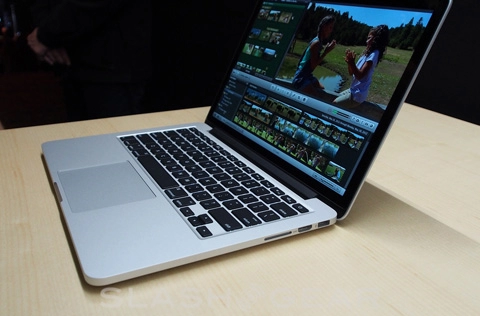 Ảnh macbook pro retina màn hình 13 inch siêu mỏng nhẹ