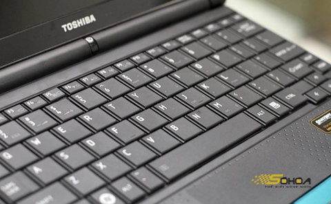 Ảnh netbook loa hàng hiệu của toshiba