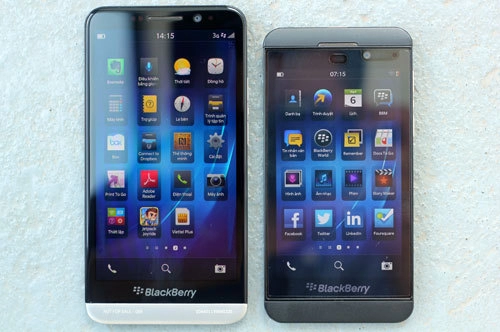 Ảnh so sánh blackberry a10z30 với z10