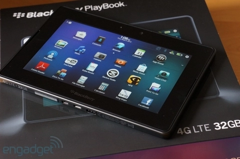 Ảnh thực tế blackberry playbook 4g