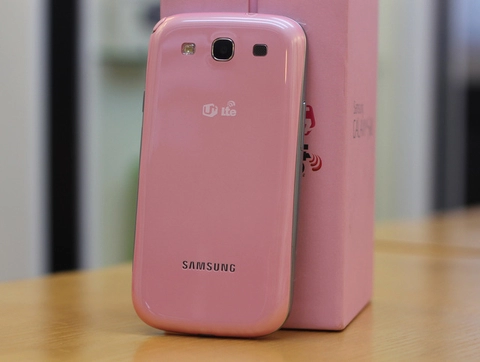 Ảnh thực tế galaxy s iii màu hồng