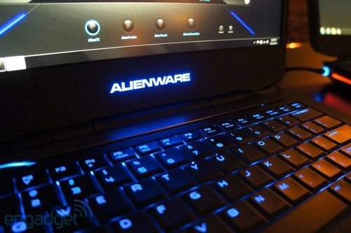 Ảnh thực tế laptop alienware 14
