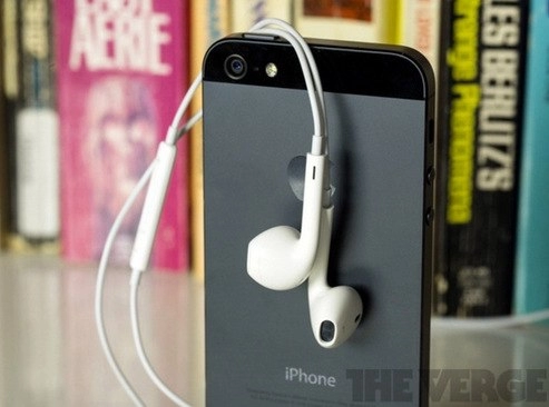 Apple chuẩn bị ra iphone giá rẻ từ 99 usd