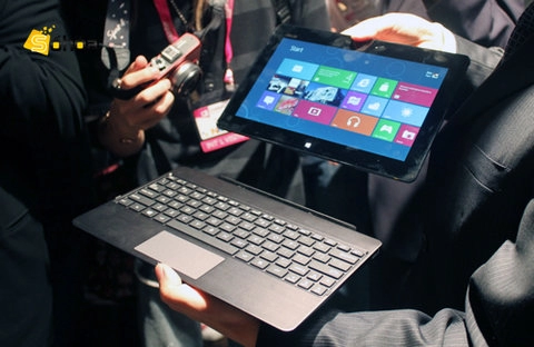 Asus ra tablet chạy windows 8